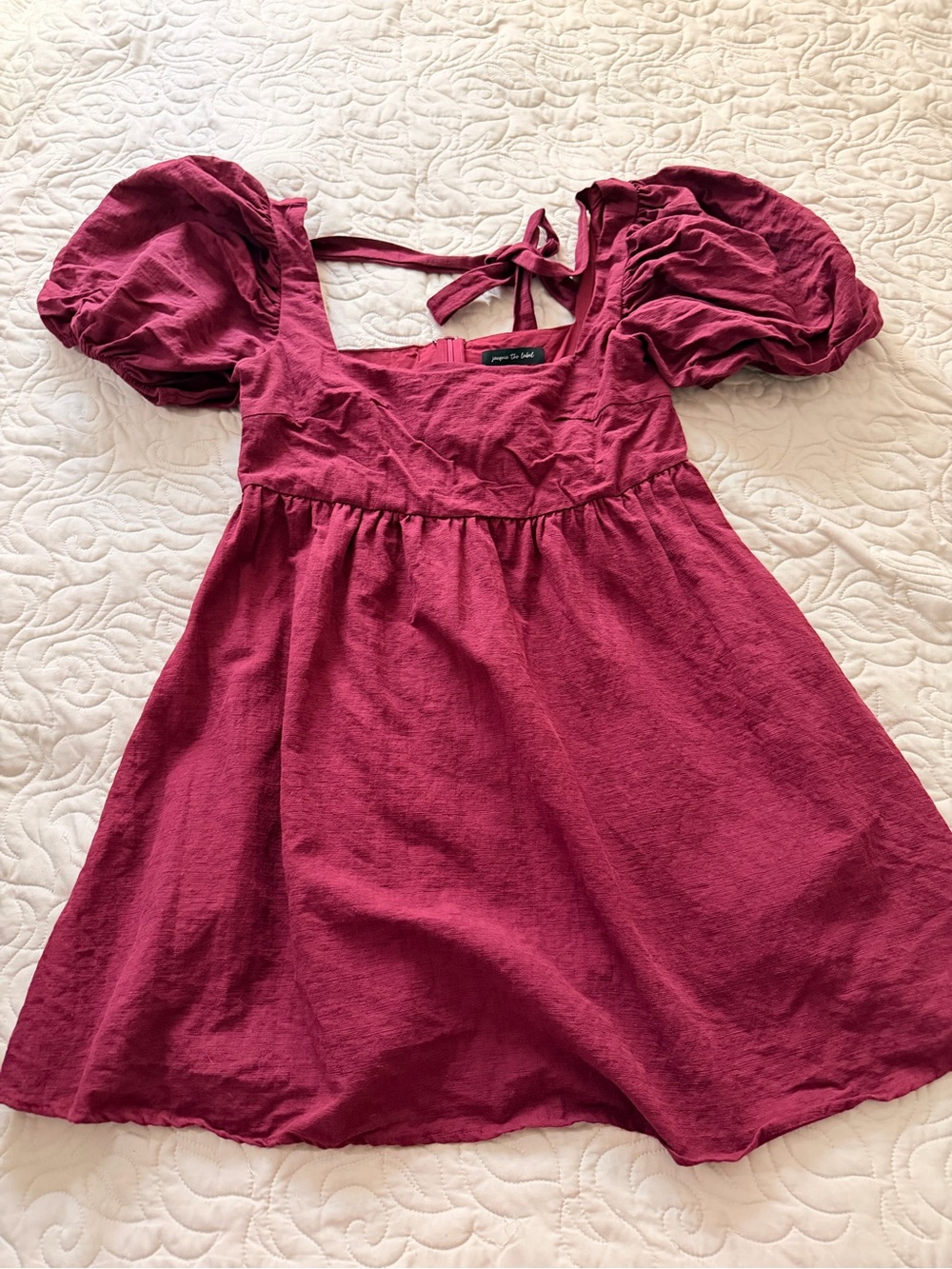 Jacquie the label mini puff sleeve dress size medium